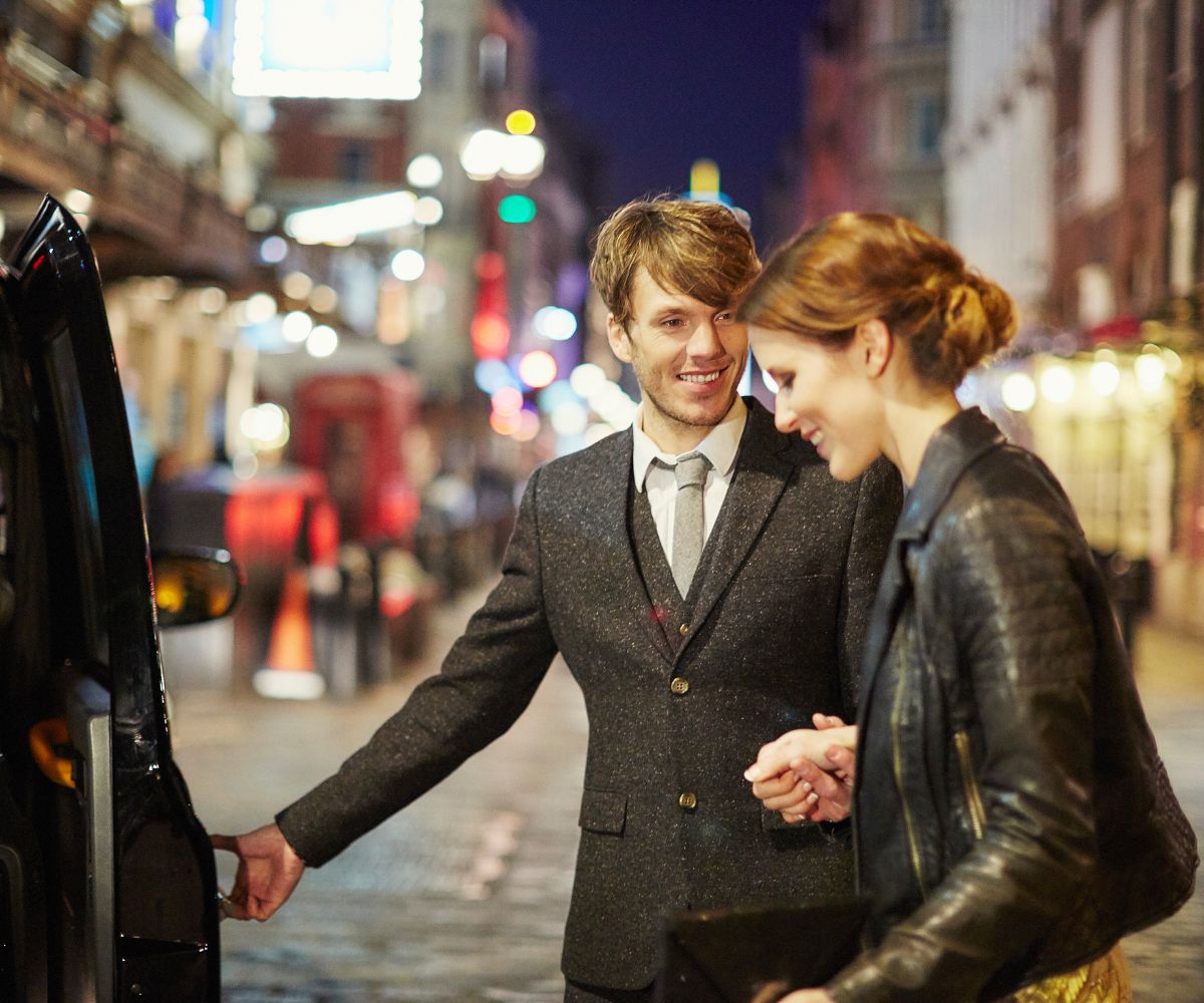 Luxury Chauffeur hire in Manchester